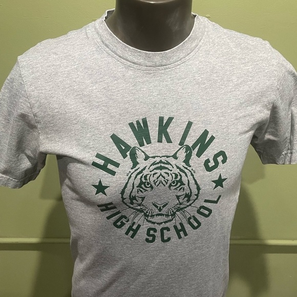 Nike Gray Hawkins High School Kids T-Shirt size S - Picture 4 of 4